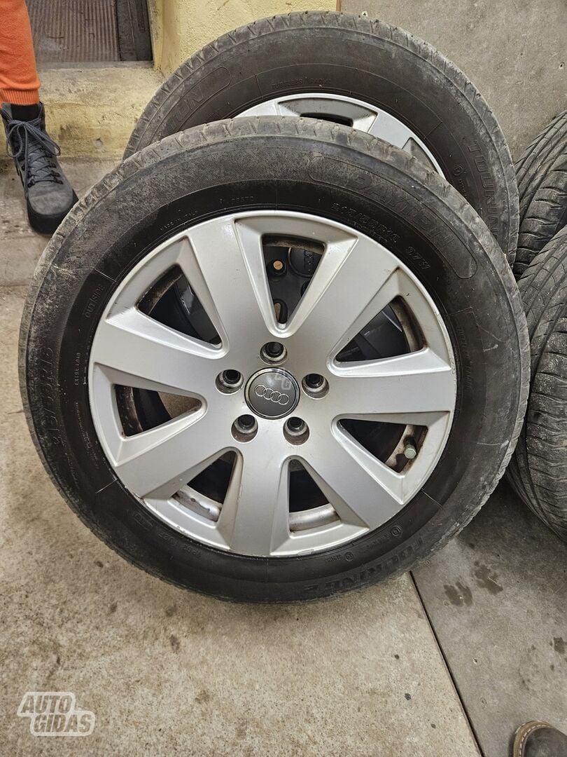 Audi light alloy R16 rims