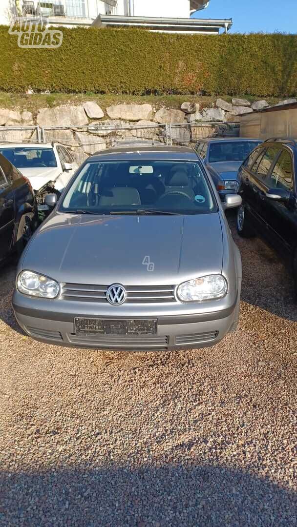 Volkswagen Golf 2002 m Hečbekas