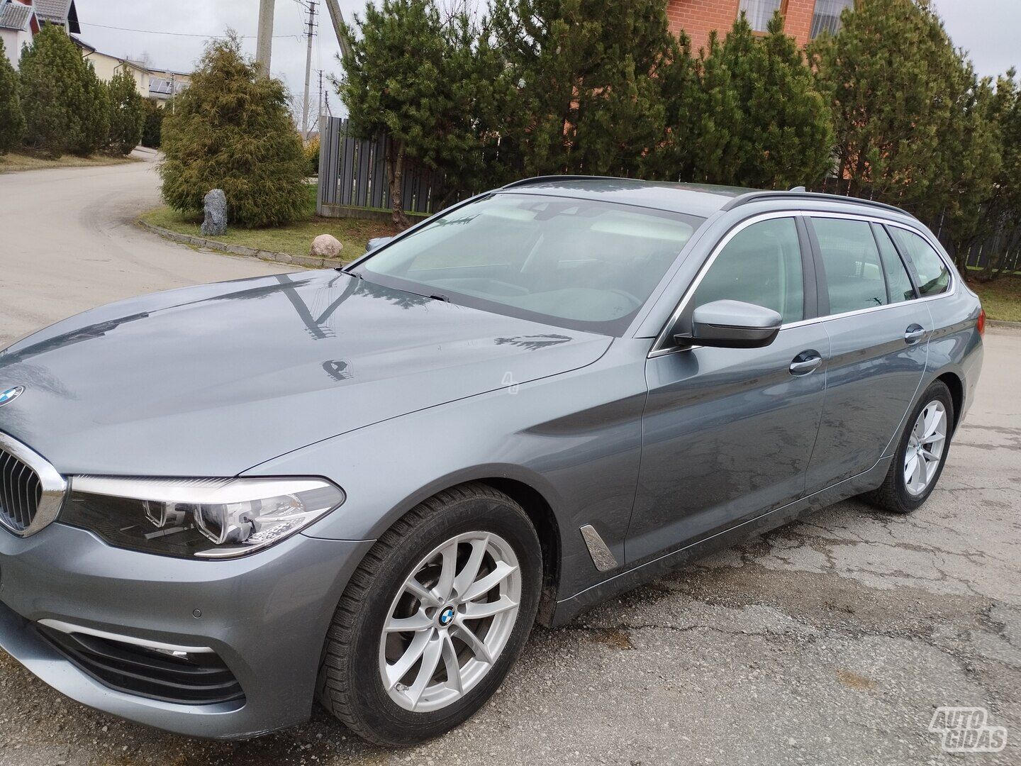 Bmw 520 2019 m Universalas