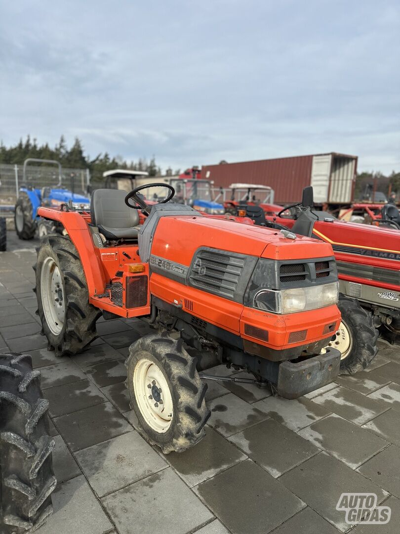 Kubota GL240 2025 y Tractor