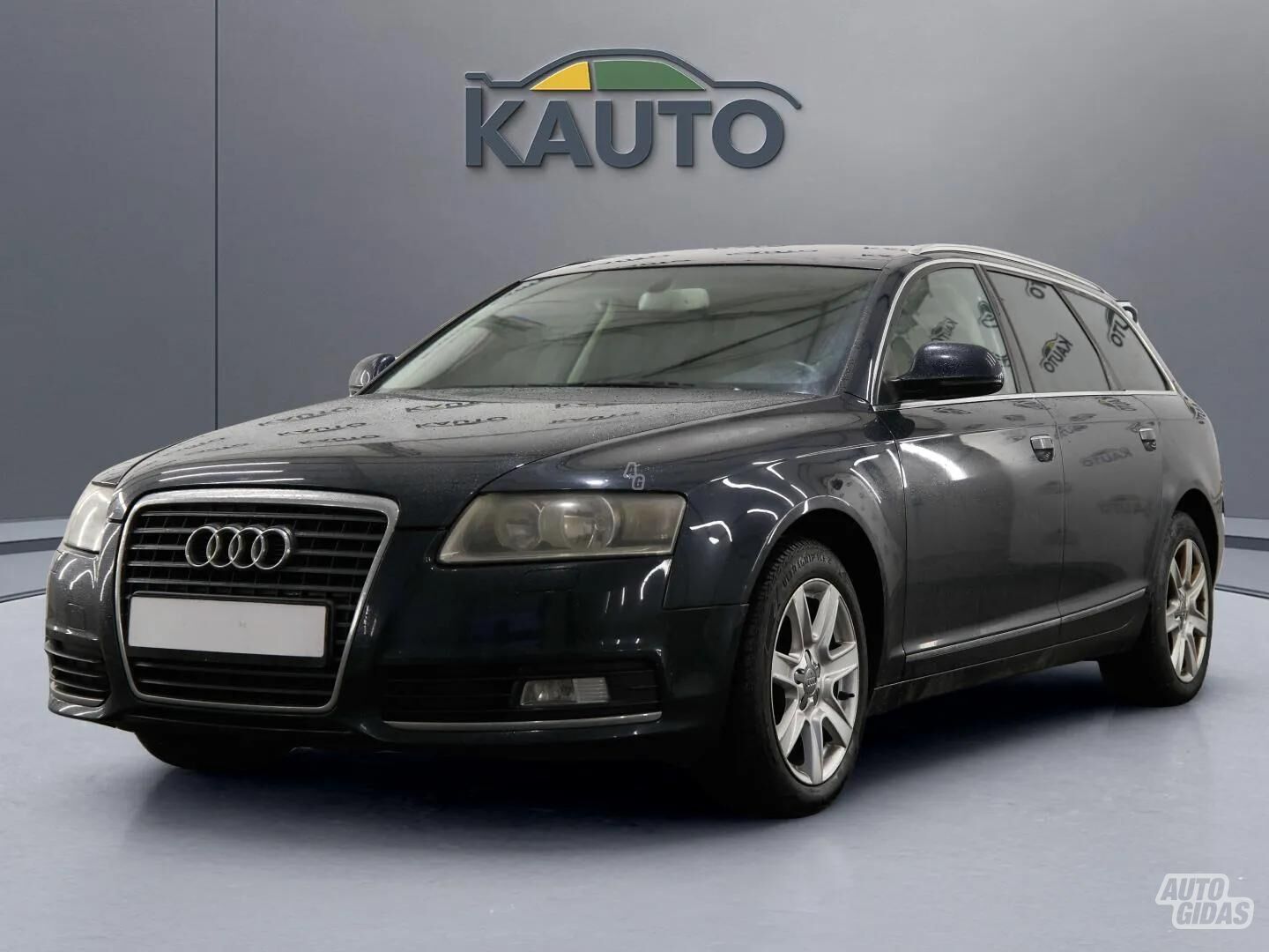 Audi A6 2010 г Универсал