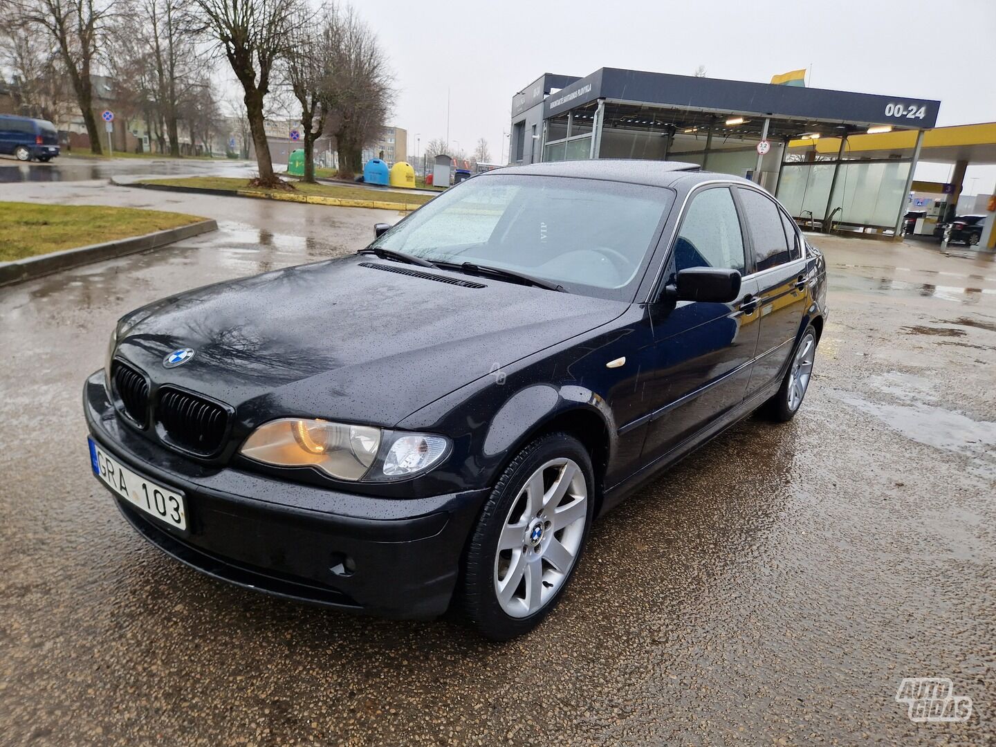 Bmw 330 2001 г Седан