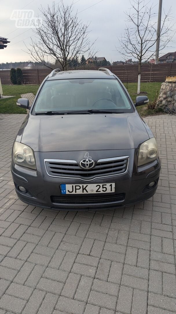 Toyota Avensis 2007 y Wagon