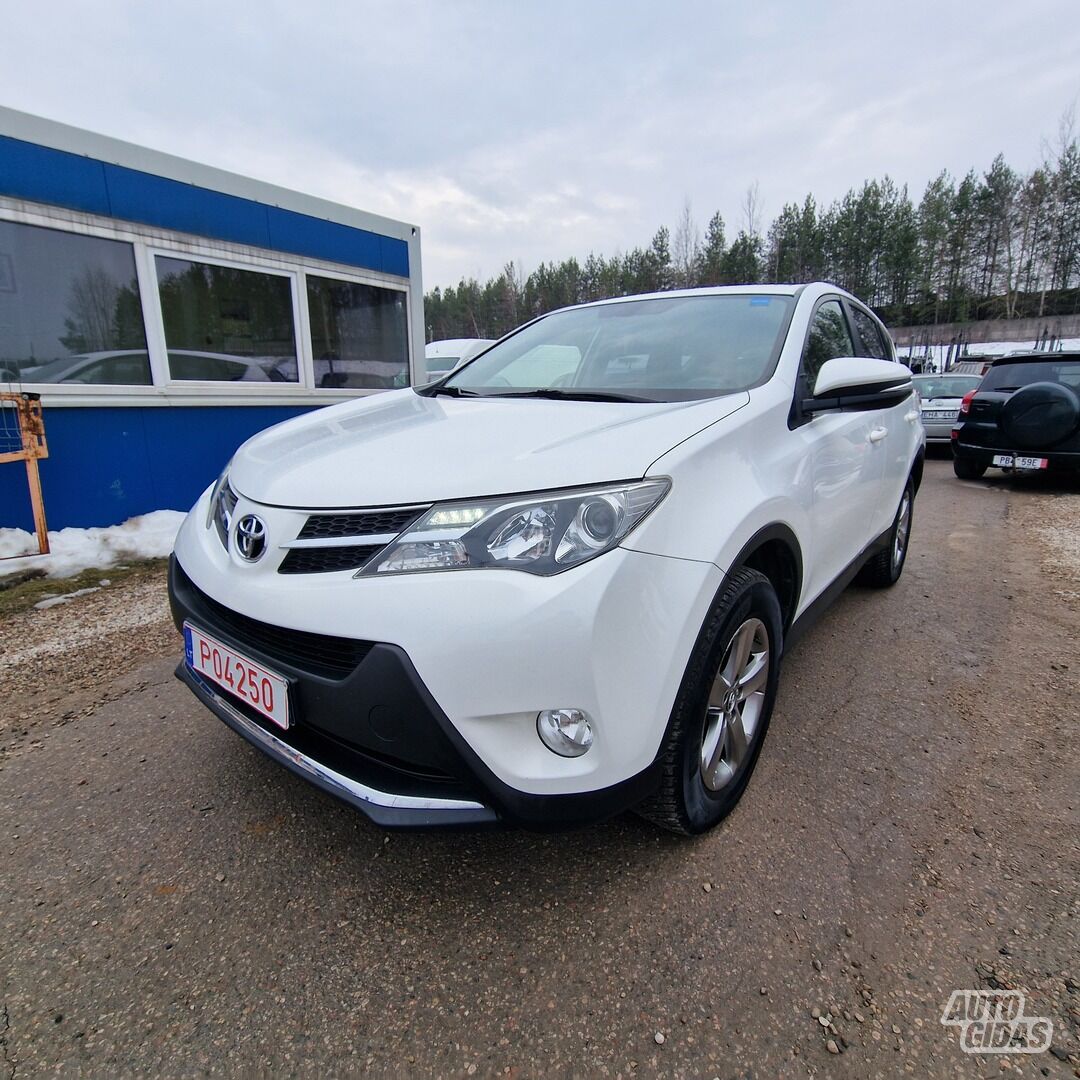 Toyota RAV4 D-4D 2015 m