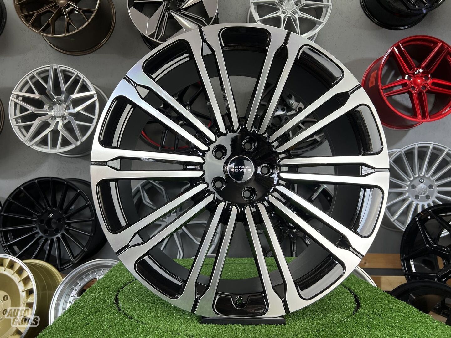 Autowheels 10Split Spoke Land Rover Style light alloy R24 rims