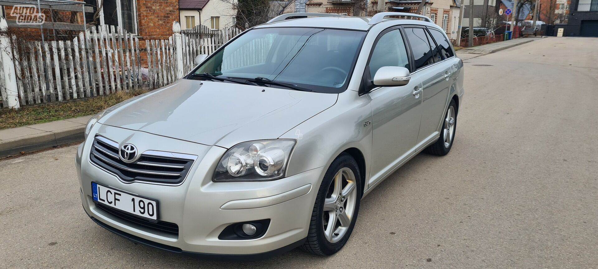 Toyota Avensis 2007 г Универсал