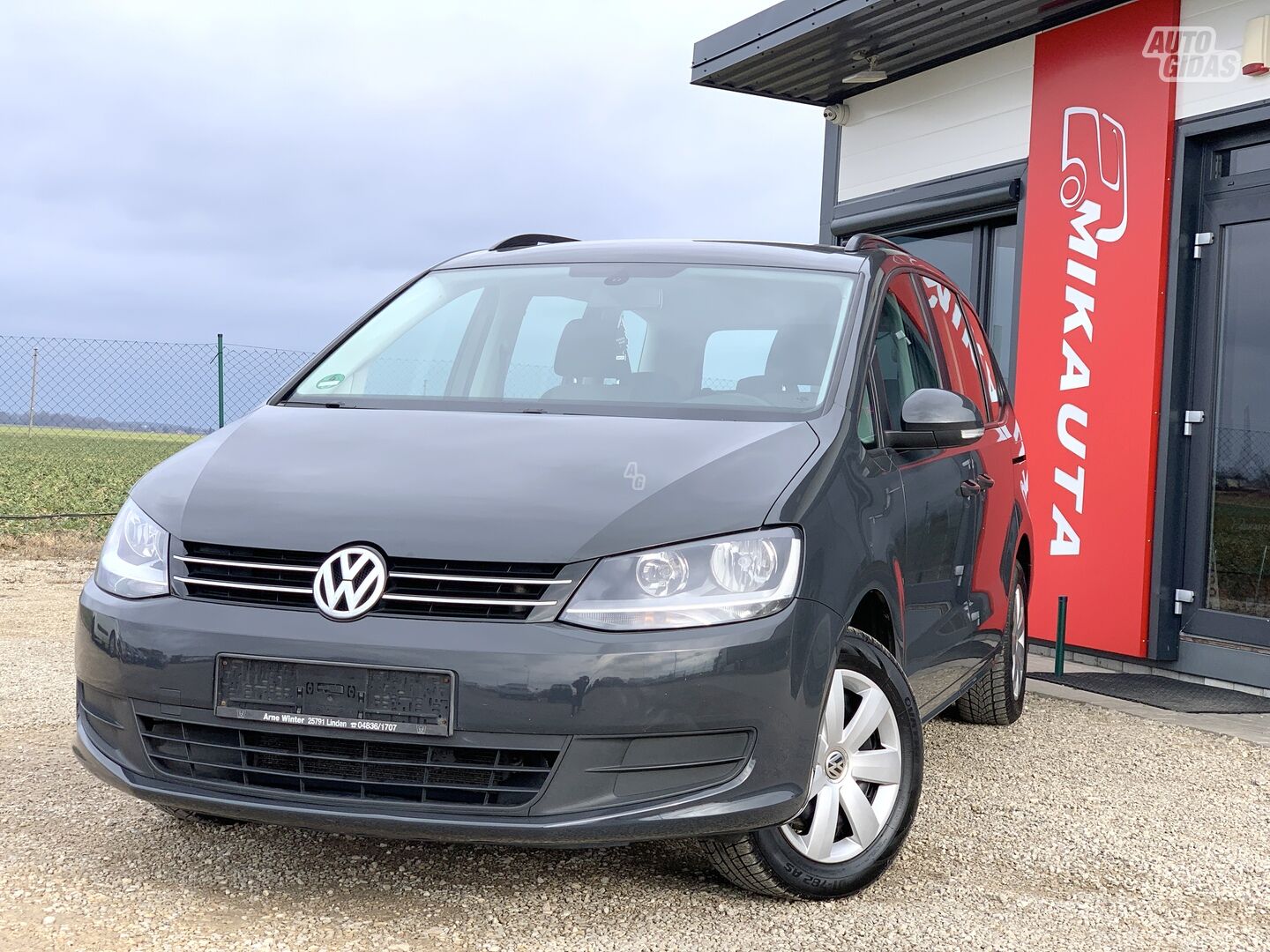 Volkswagen Sharan 2011 y Van