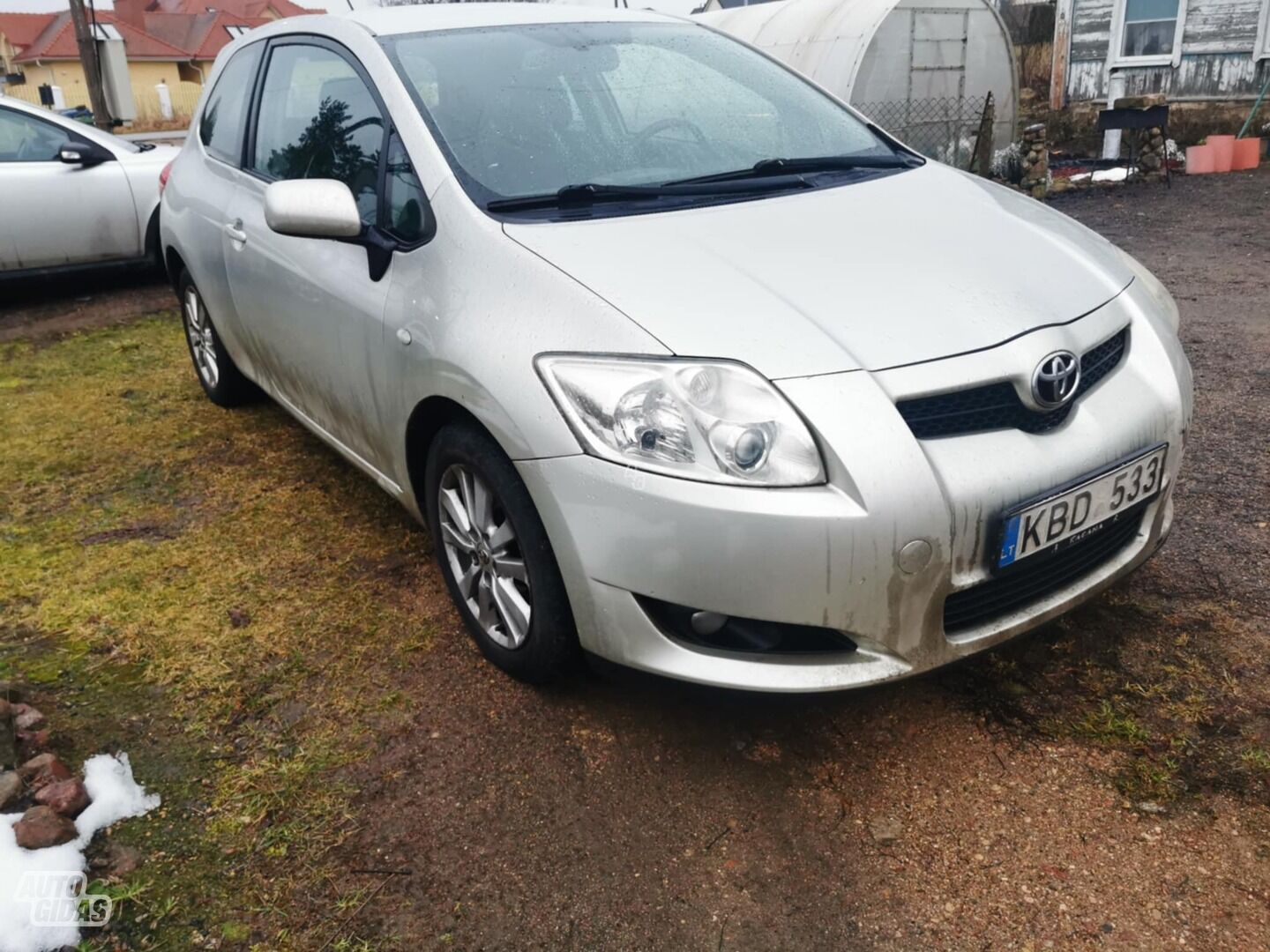 Toyota Auris 2008 y Hatchback