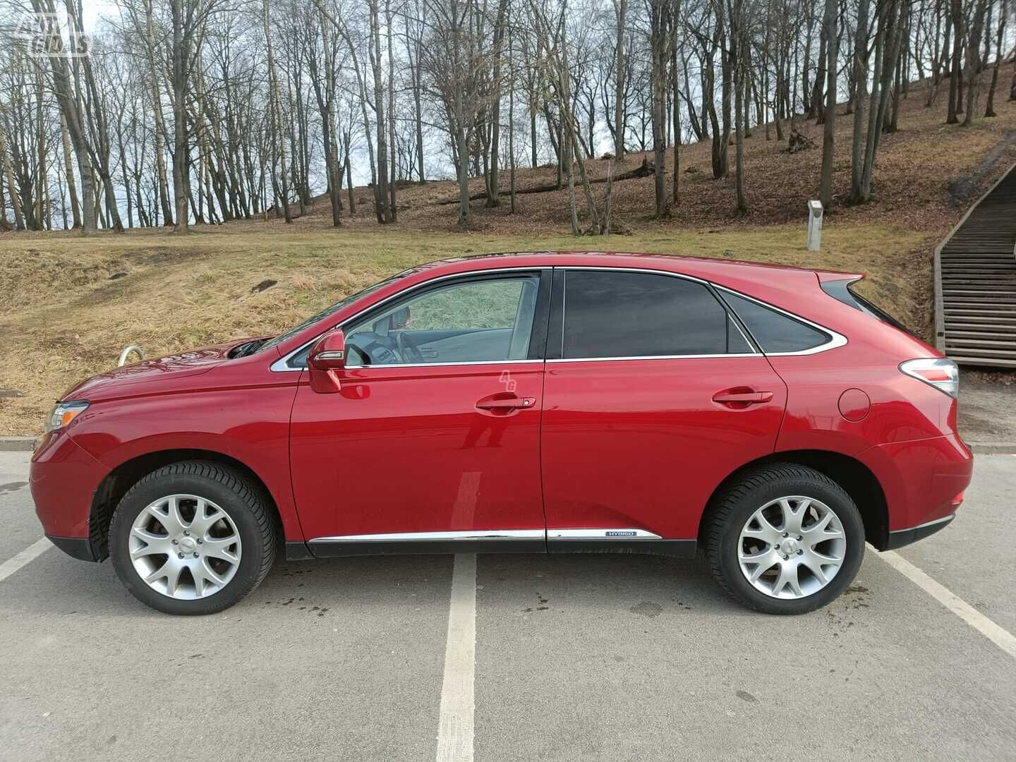 Lexus RX 450h 2010 y Off-road / Crossover