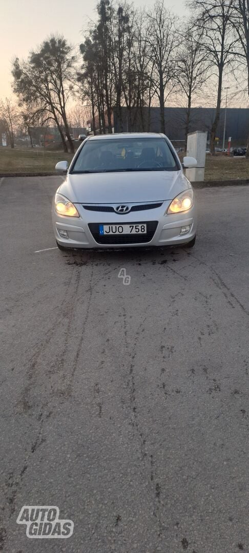 Hyundai i30 2008 г Хэтчбек