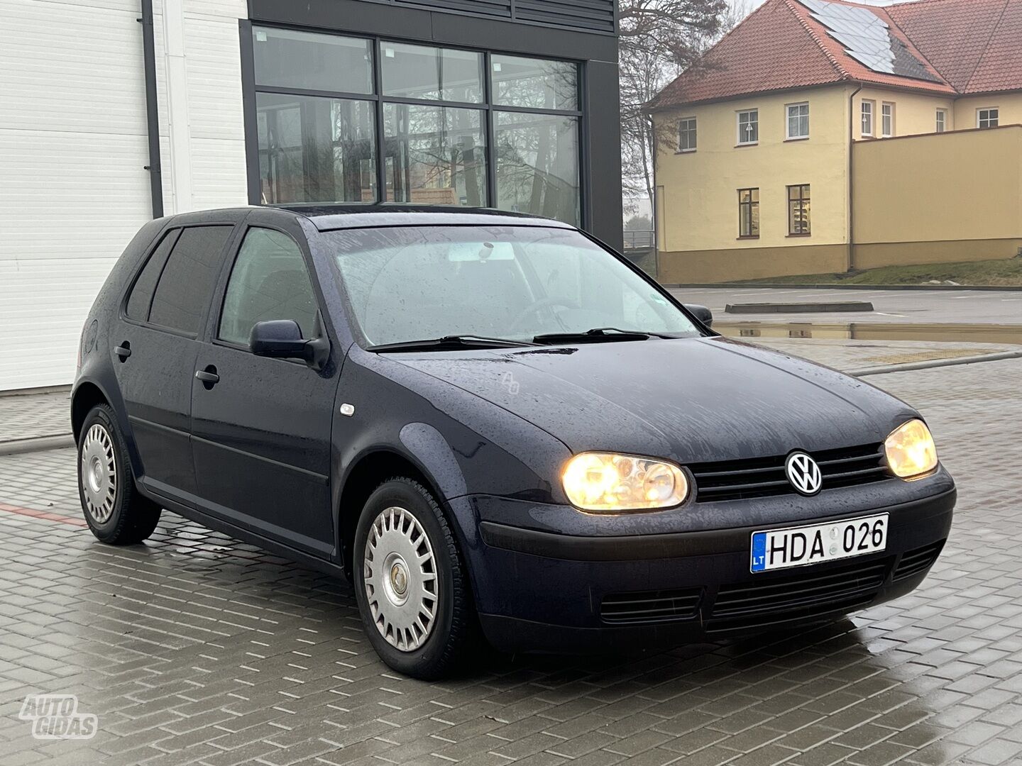 Volkswagen Golf 1999 г Хэтчбек