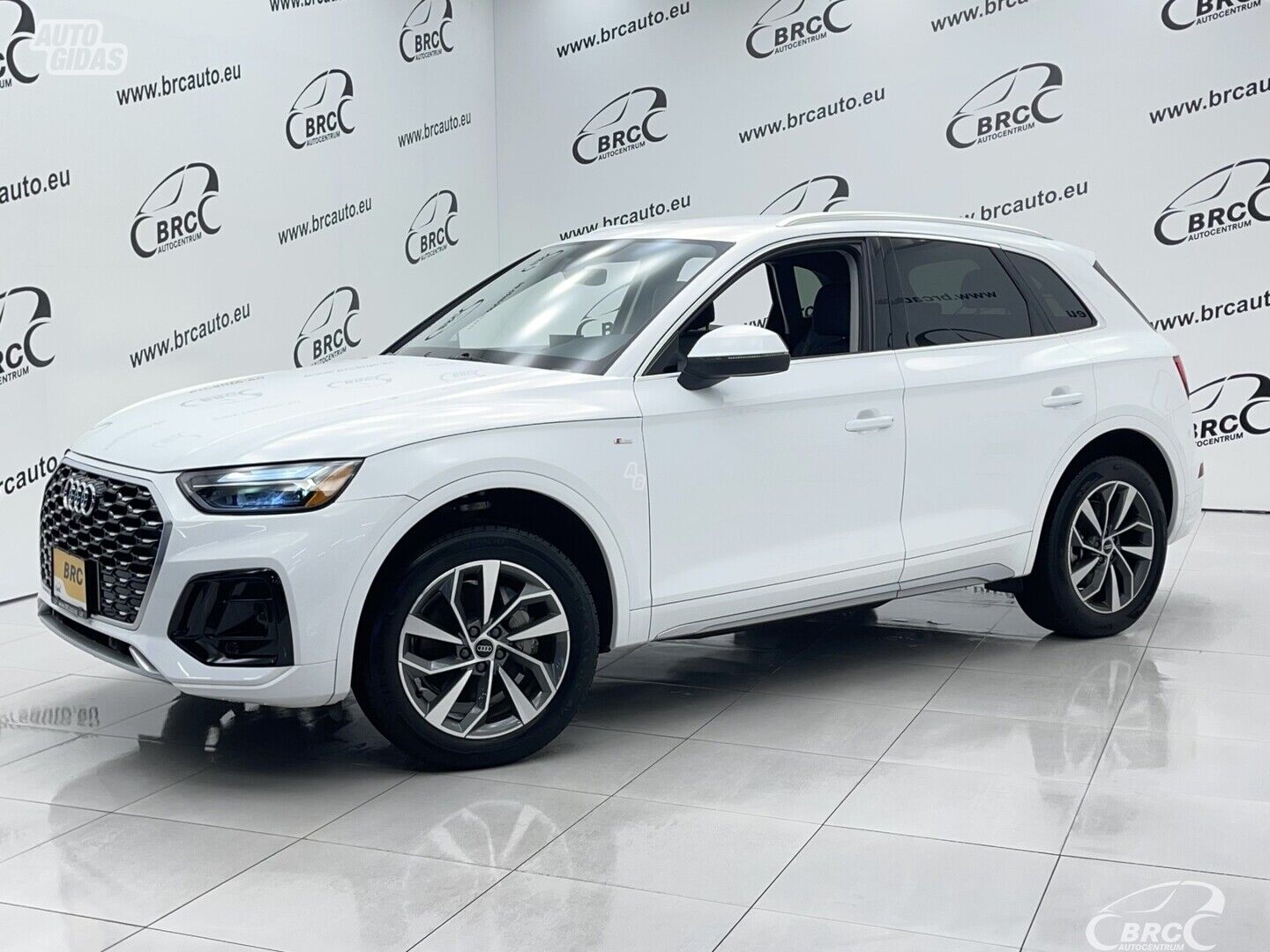 Audi Q5 Quattro Premium S-Li 2022 г