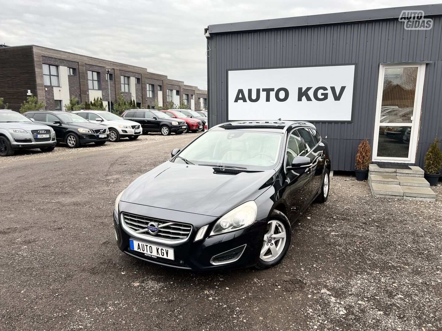 Volvo V60 2011 y Wagon