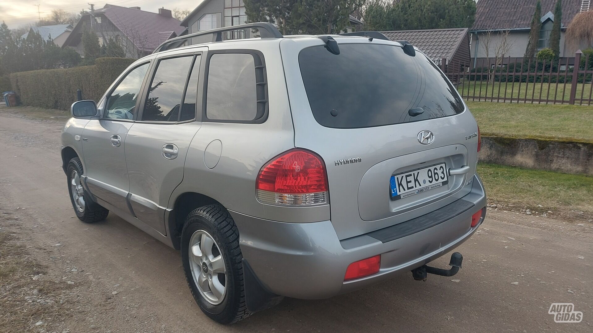 Hyundai Santa Fe 2005 y Off-road / Crossover