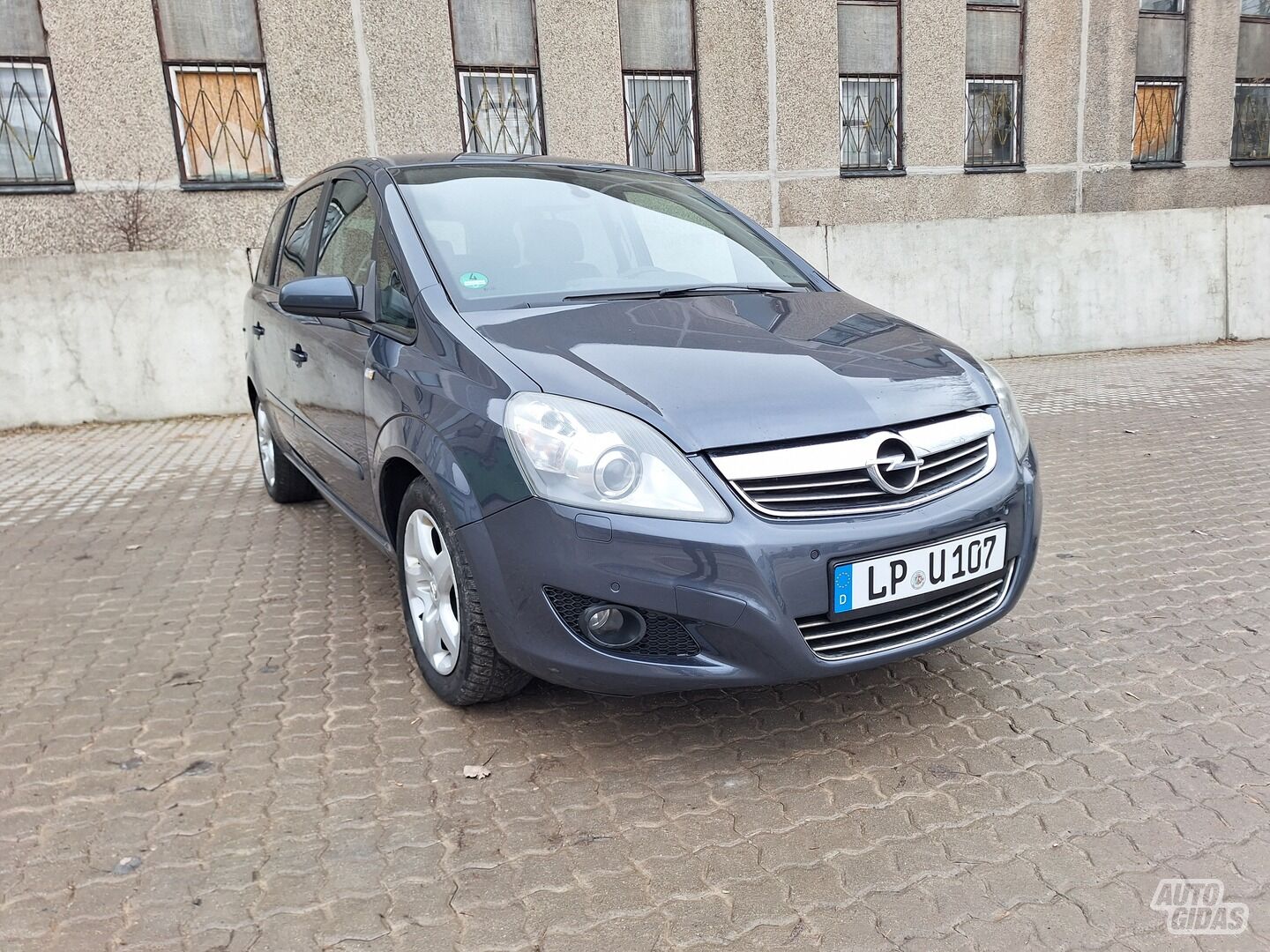 Opel Zafira 2008 m Vienatūris