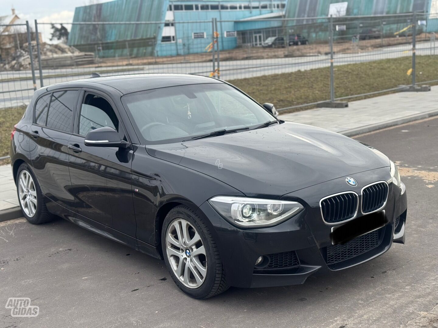 Bmw 120 2015 m dalys