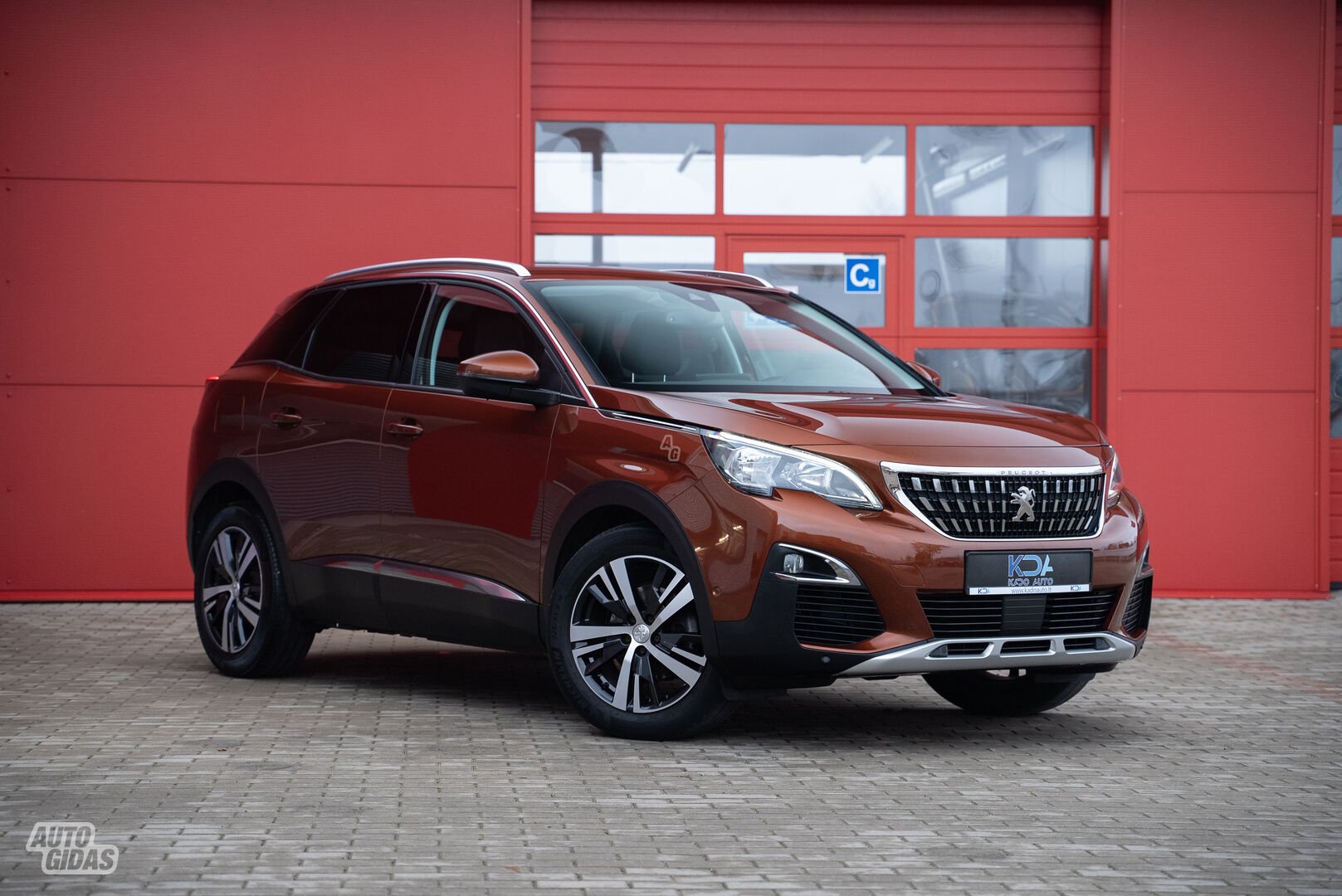 Peugeot 3008 2018 y Off-road / Crossover