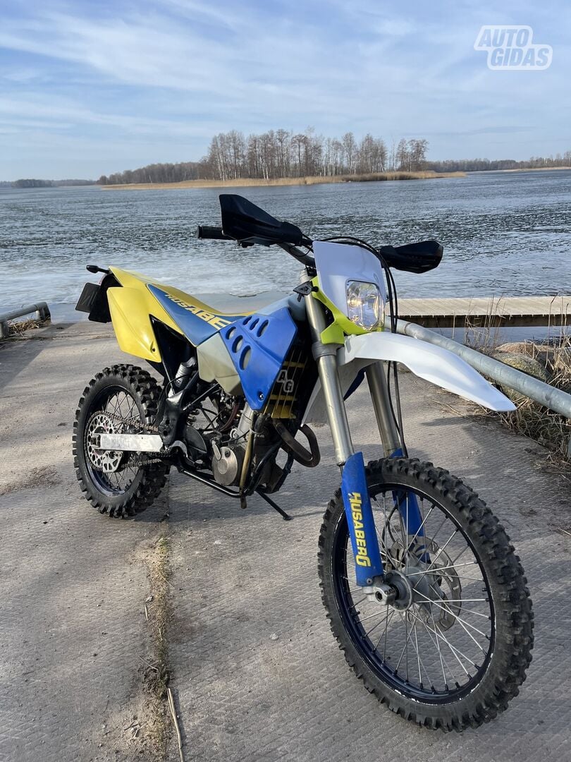 Husaberg FE 2000 y Enduro motorcycle