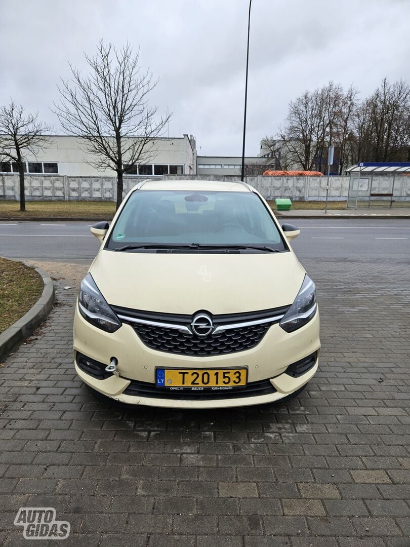 Opel Zafira Tourer 2017 г Минивэн