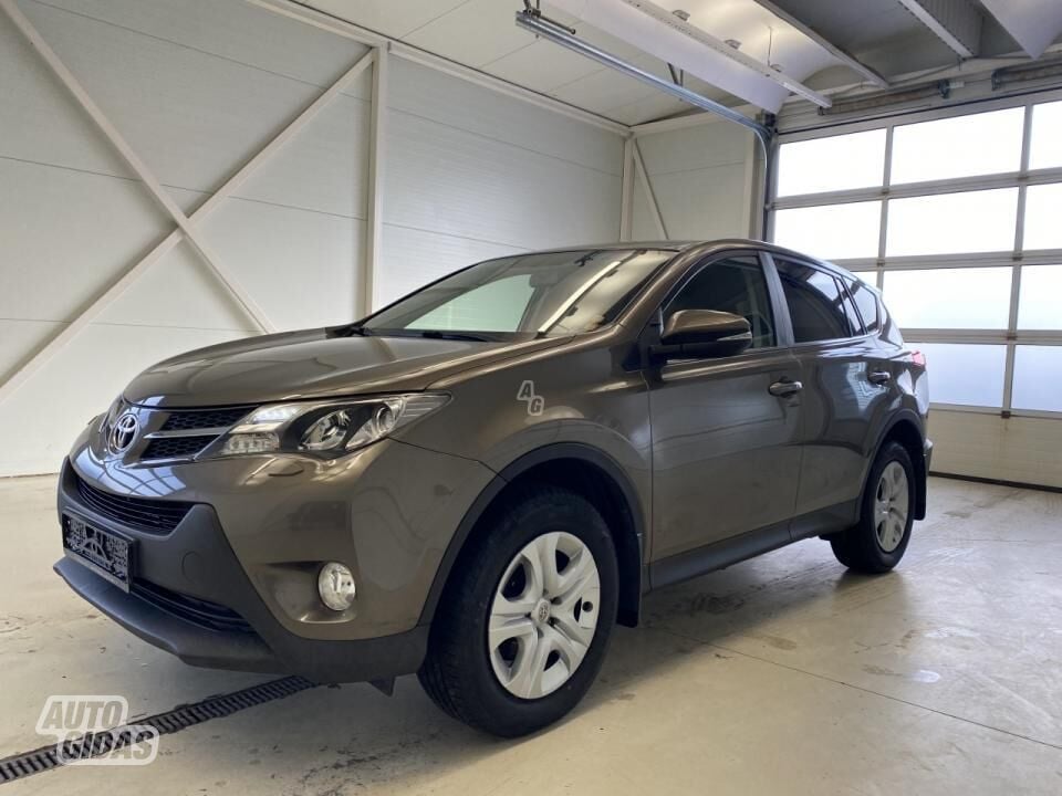 Toyota RAV4 2015 m Kitas