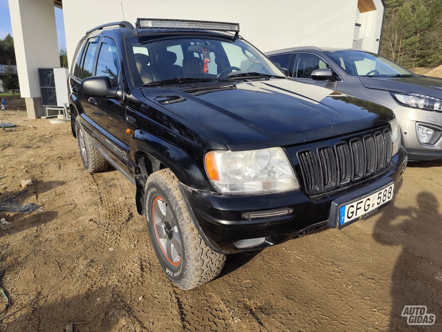 Jeep Grand Cherokee 2002 m Visureigis / Krosoveris