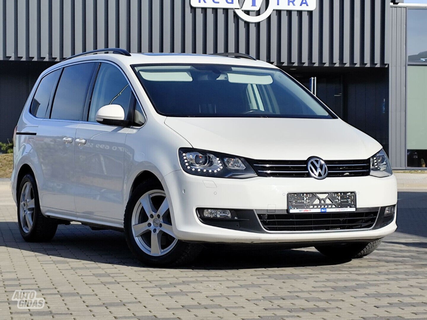 Volkswagen Sharan 2012 m Vienatūris