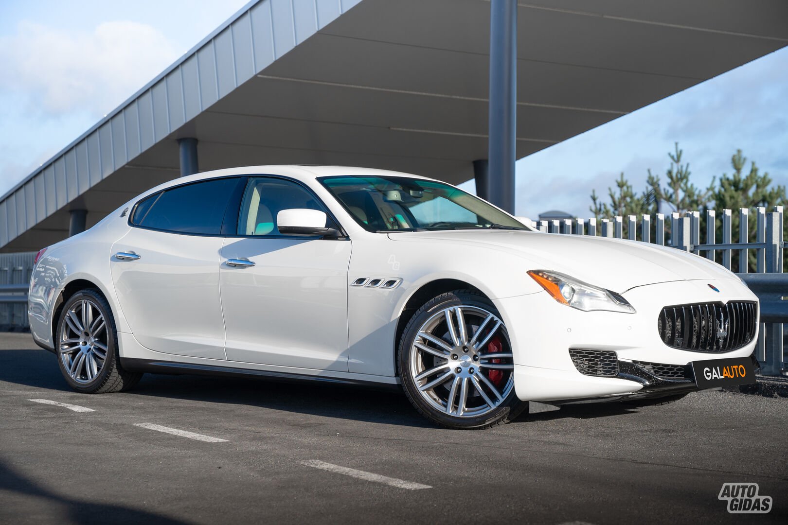 Maserati Quattroporte 2014 y Sedan