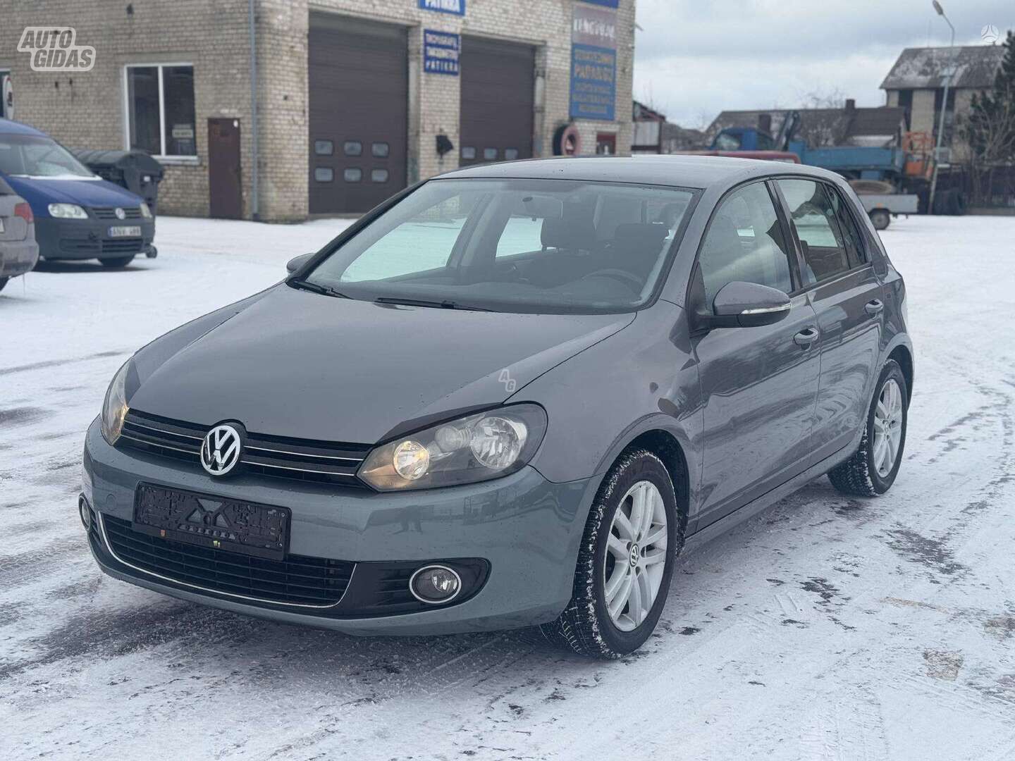 Volkswagen Golf 2009 y Hatchback