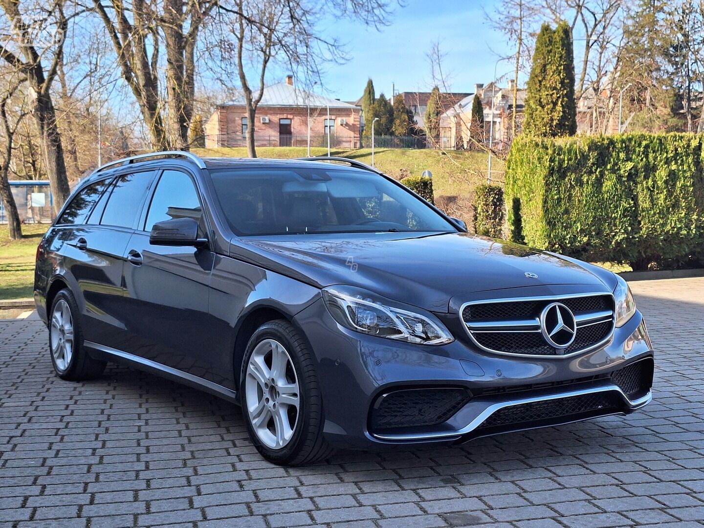 Mercedes-Benz E 220 2013 г Универсал