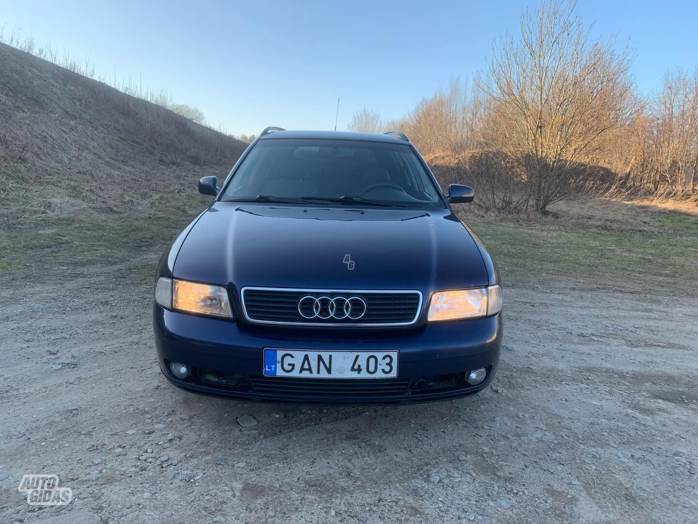 Audi A4 1997 y Wagon