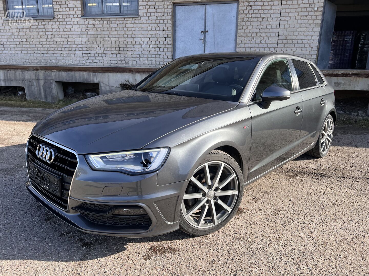 Audi A3 2014 г Хэтчбек