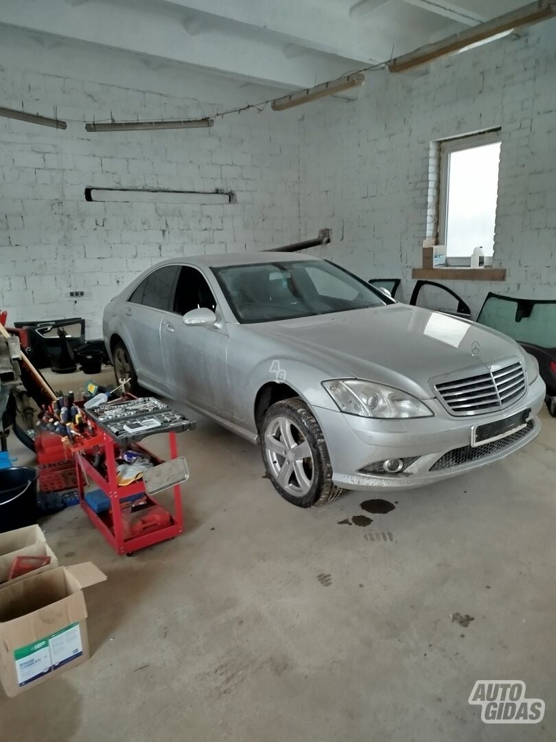 Mercedes-Benz S 320 2008 г Седан