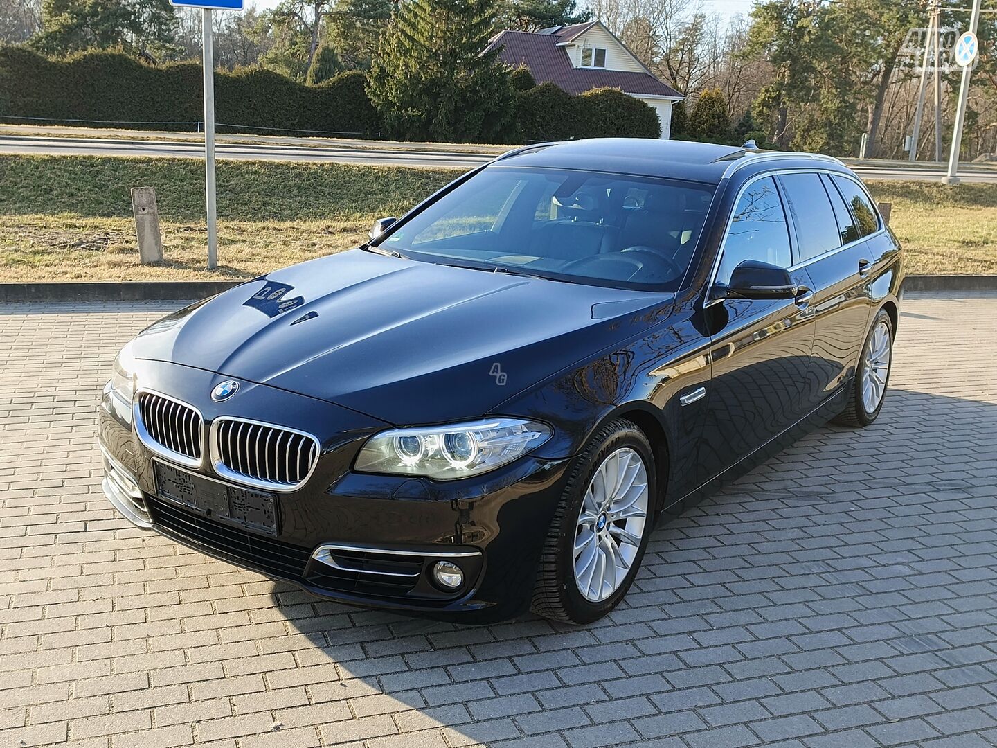 Bmw 520 2014 m Universalas