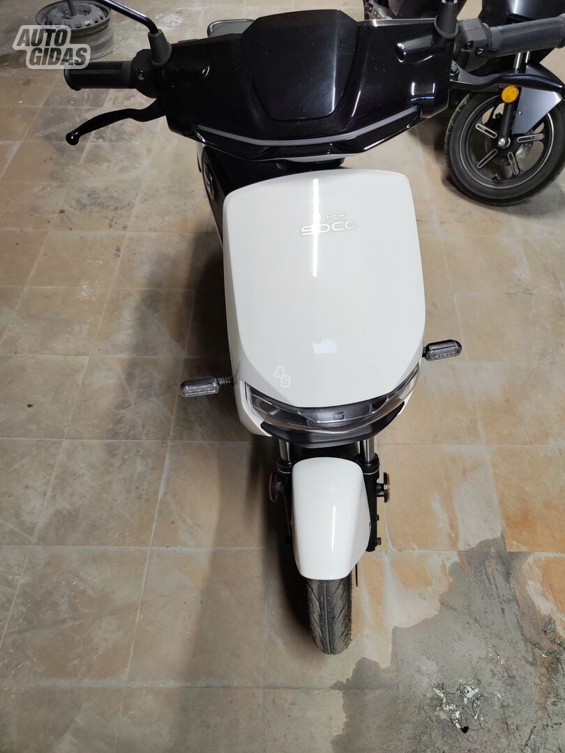 Super SOCO CUmini 2021 y Scooter / moped