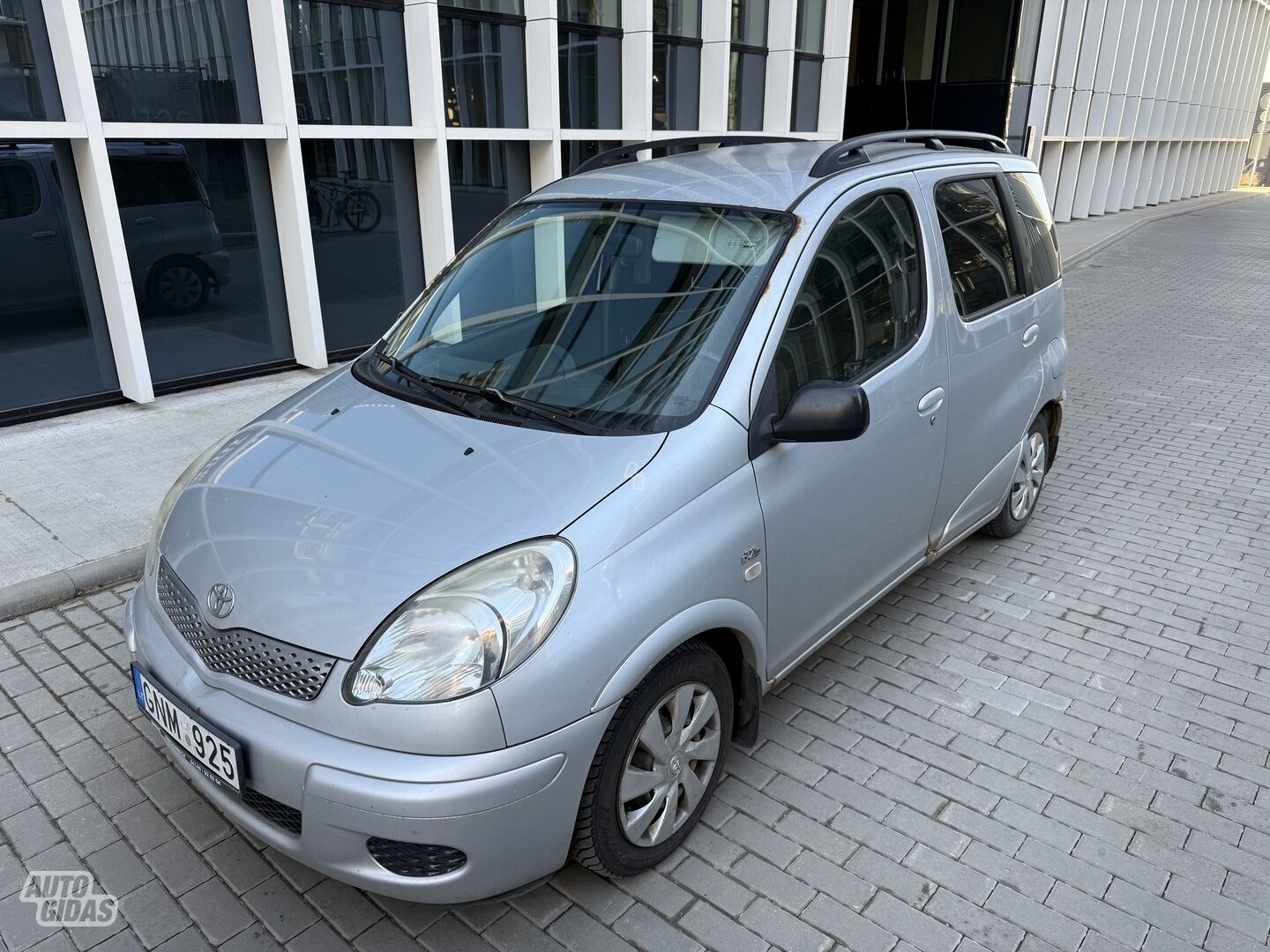 Toyota Yaris Verso 2004 m Vienatūris