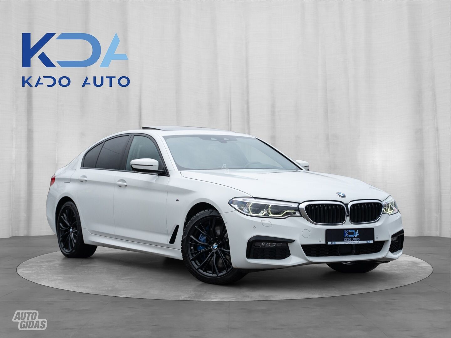 Bmw 540 2019 г Седан