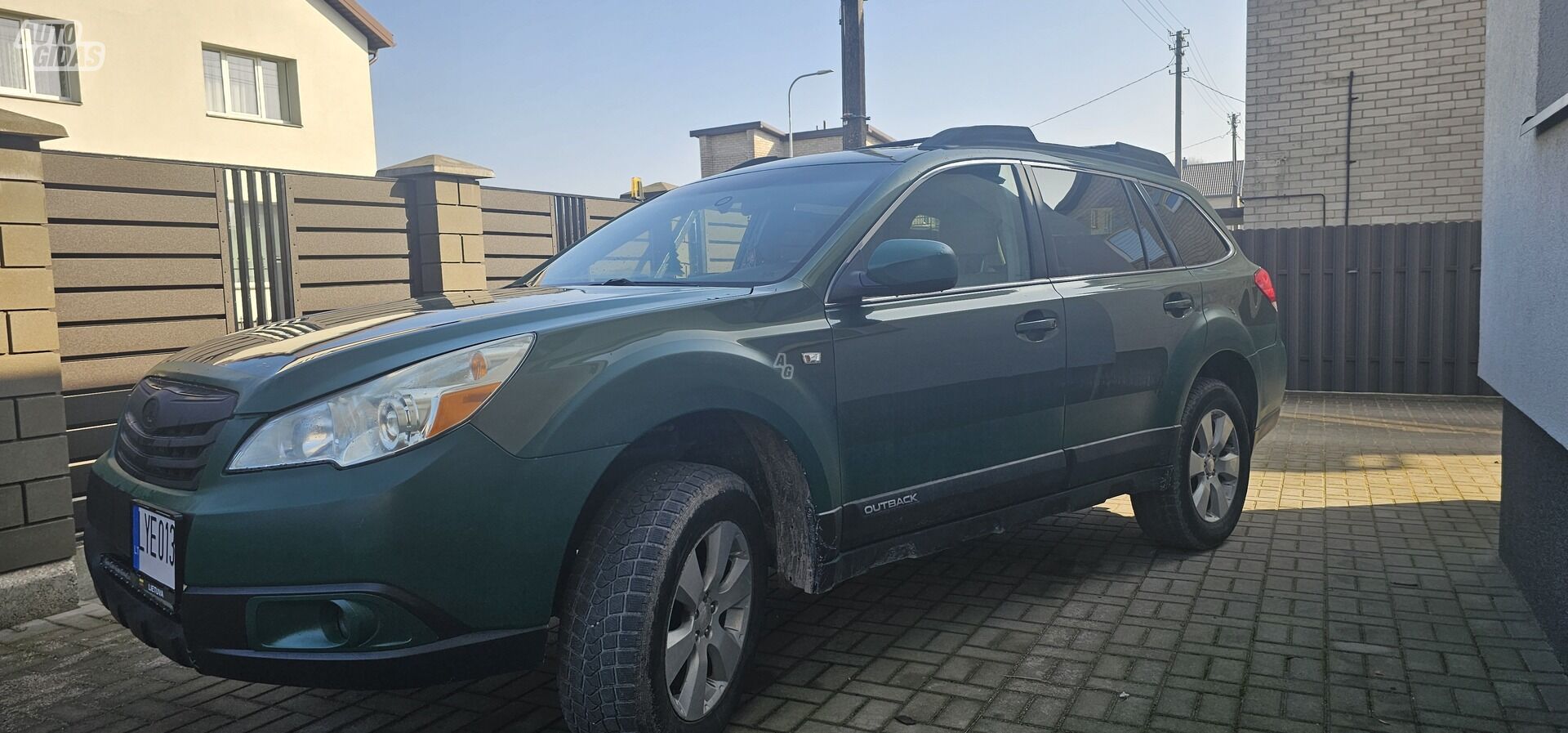 Subaru OUTBACK 2009 y Off-road / Crossover