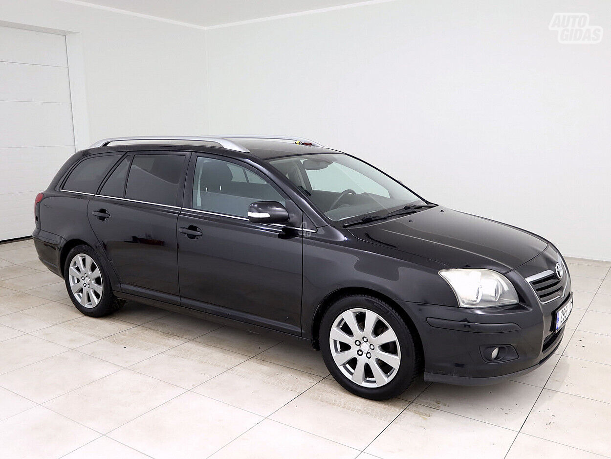 Toyota Avensis 2007 г Универсал