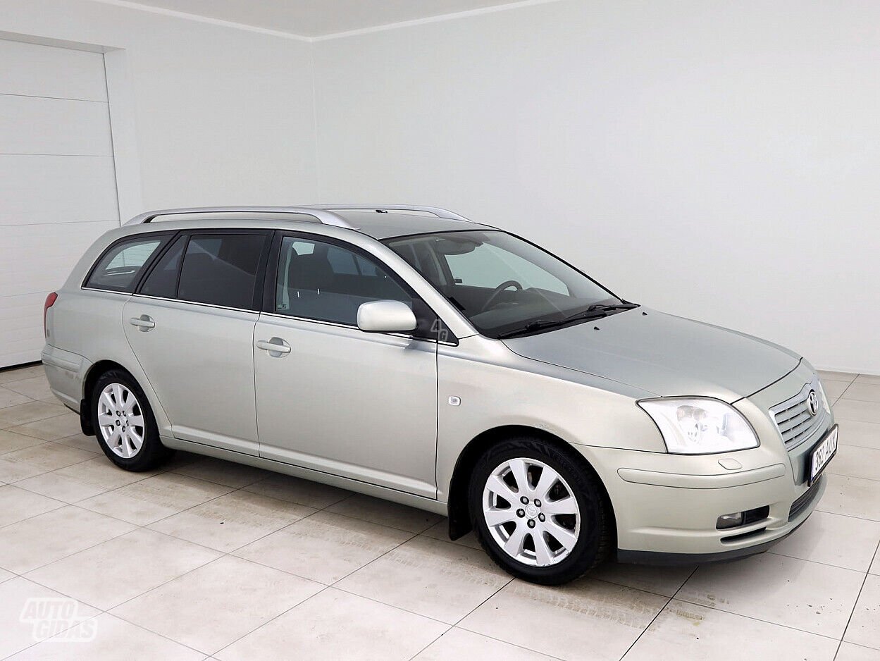 Toyota Avensis 2005 г Универсал