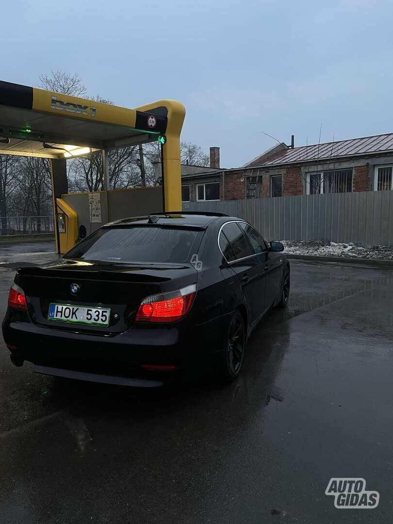 Bmw 530 2005 г Седан