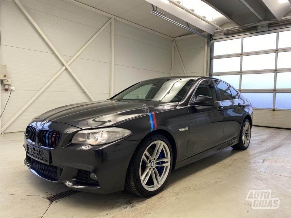 Bmw 520 2010 y Sedan