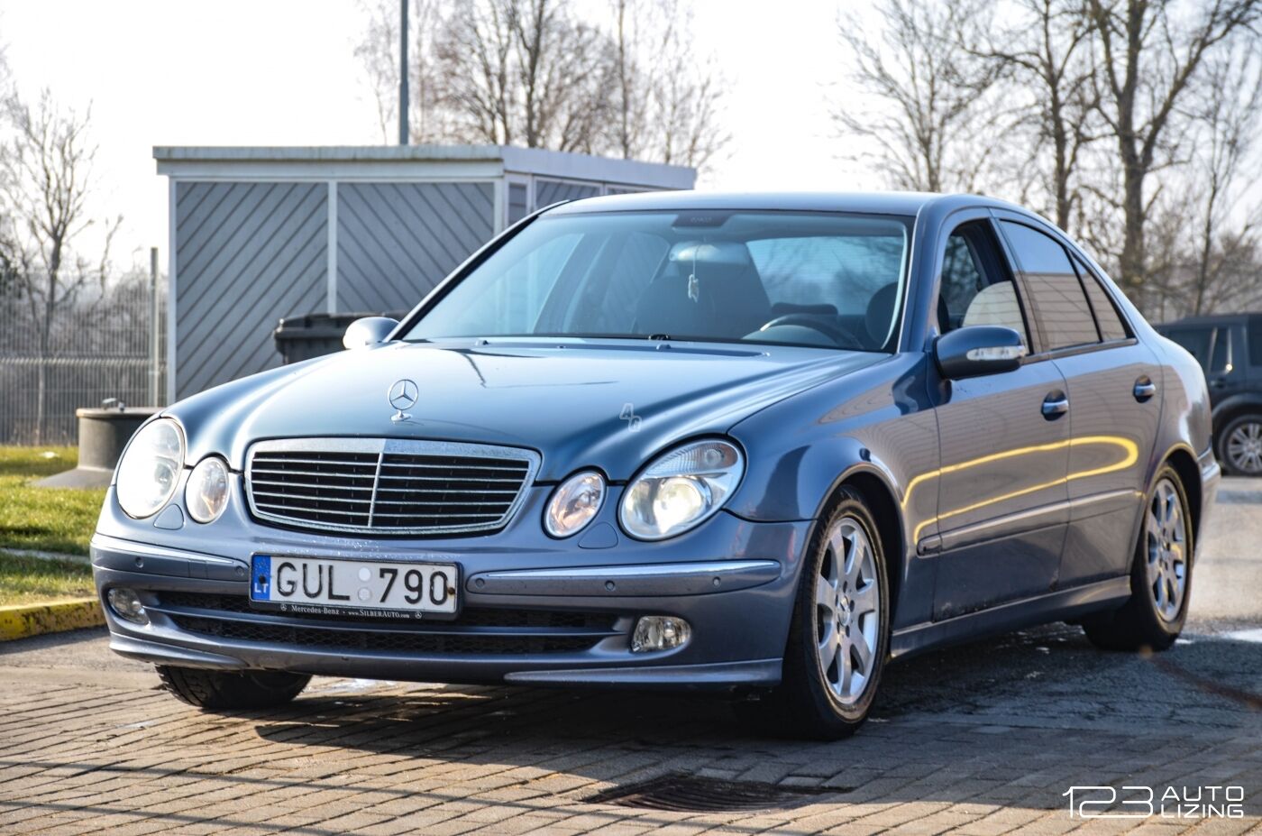 Mercedes-Benz E270 2003 m Sedanas