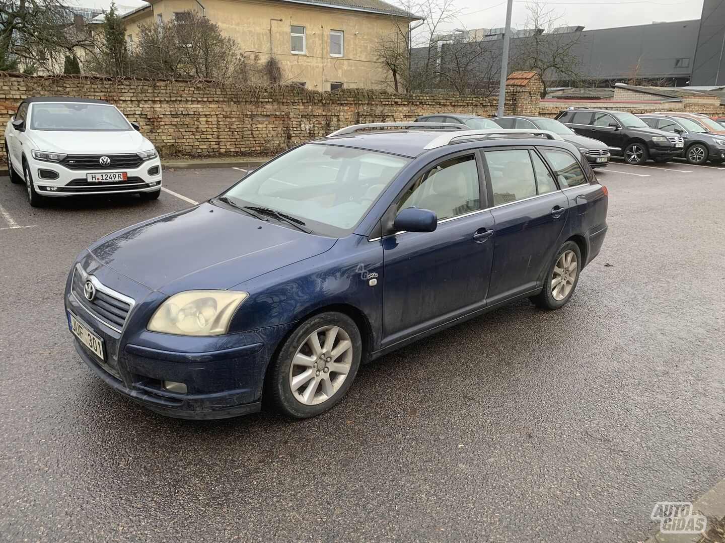 Toyota Avensis 2004 m Universalas