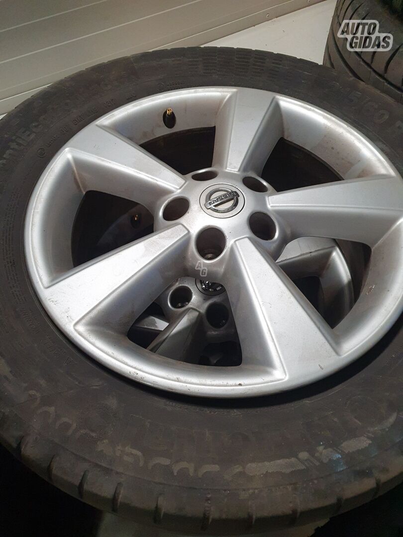 Nissan Qashqai light alloy R17 rims