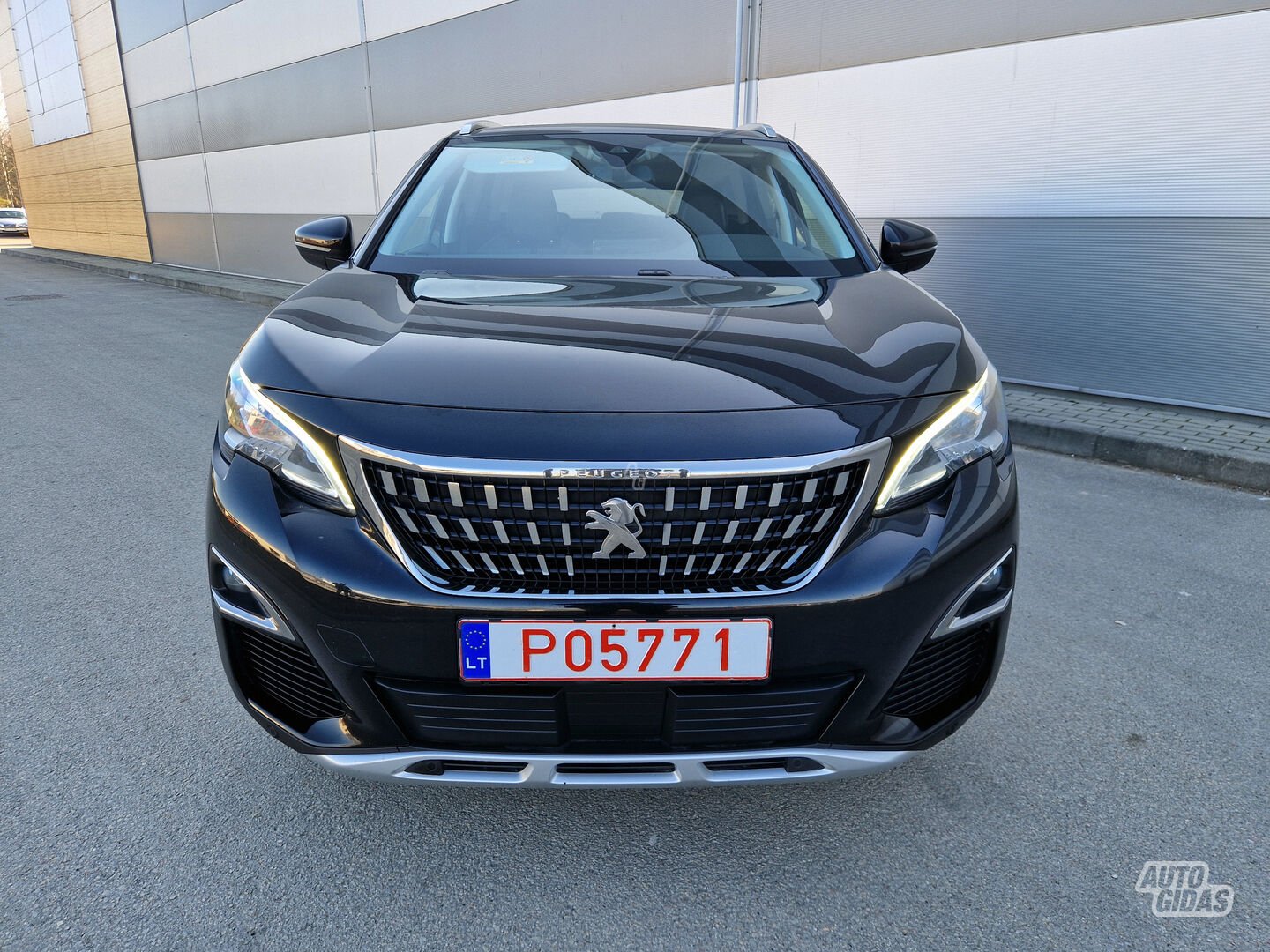 Peugeot 3008 PureTech 2017 y