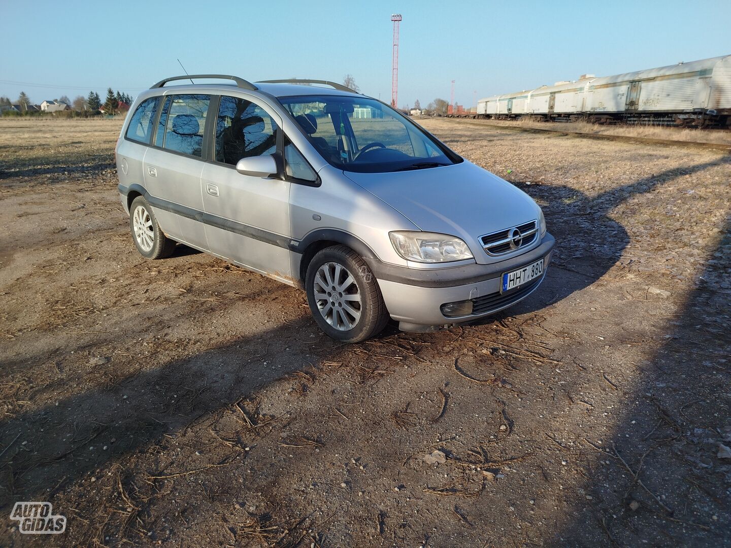 Opel Zafira 2004 m Vienatūris