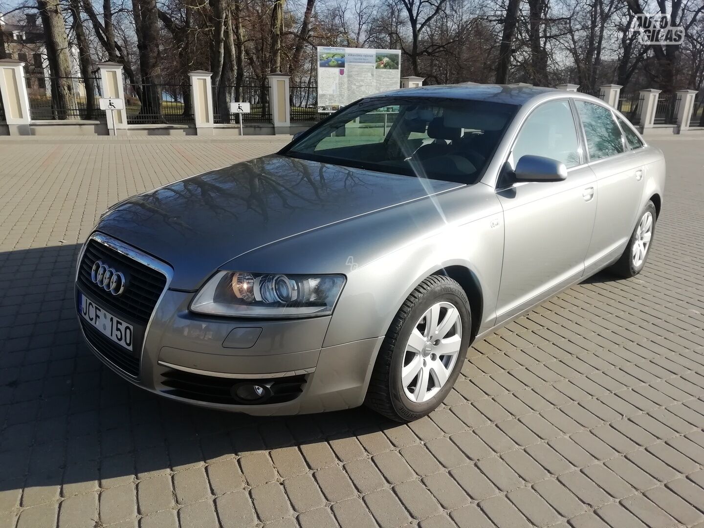 Audi A6 2004 y Sedan