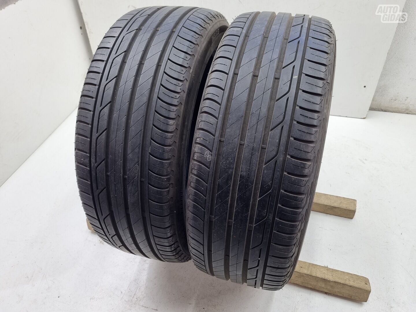 Bridgestone 7-8mm, 2020m R18 vasarinės padangos lengviesiems