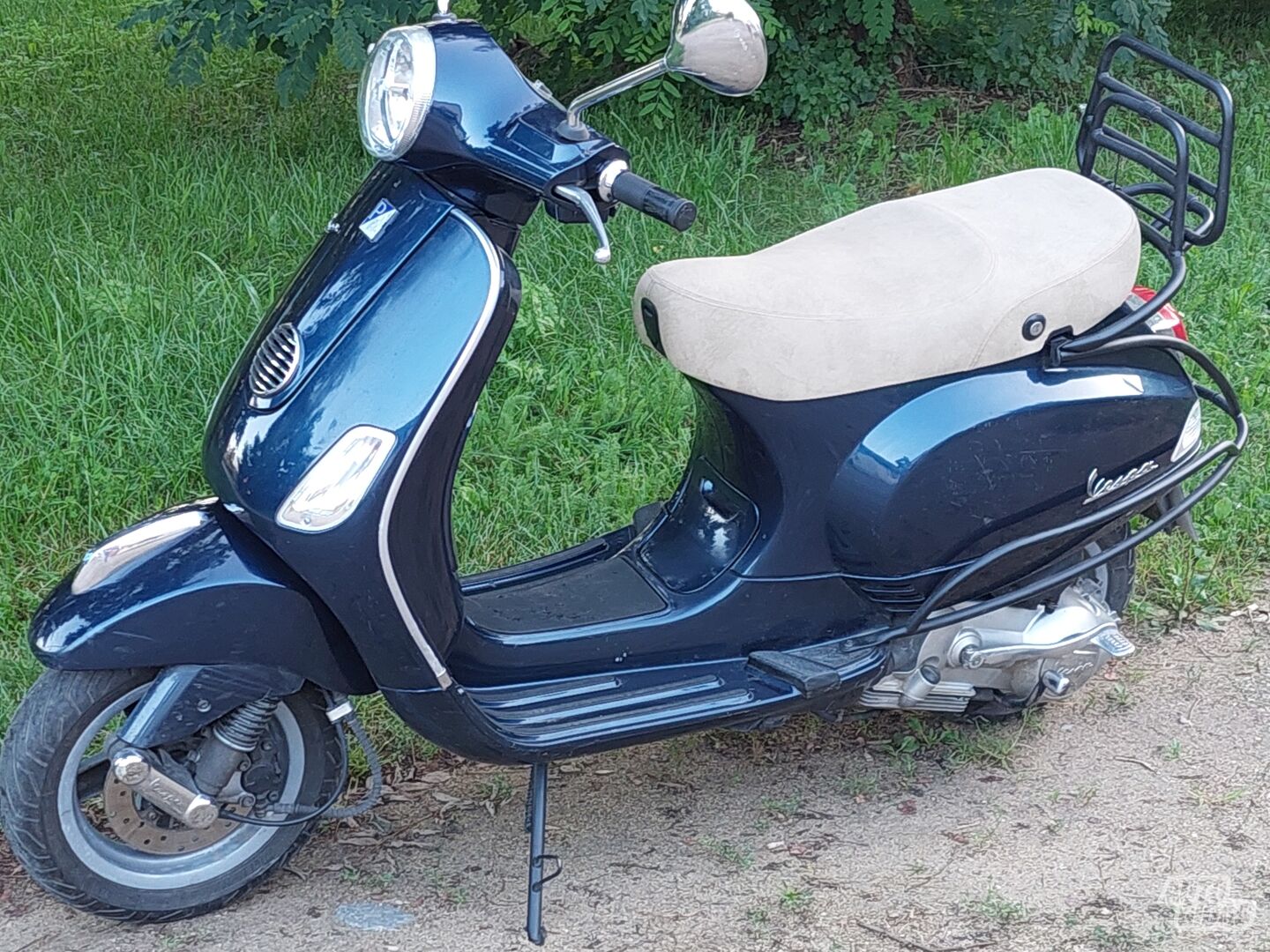 Piaggio Vespa 2009 y Scooter / moped