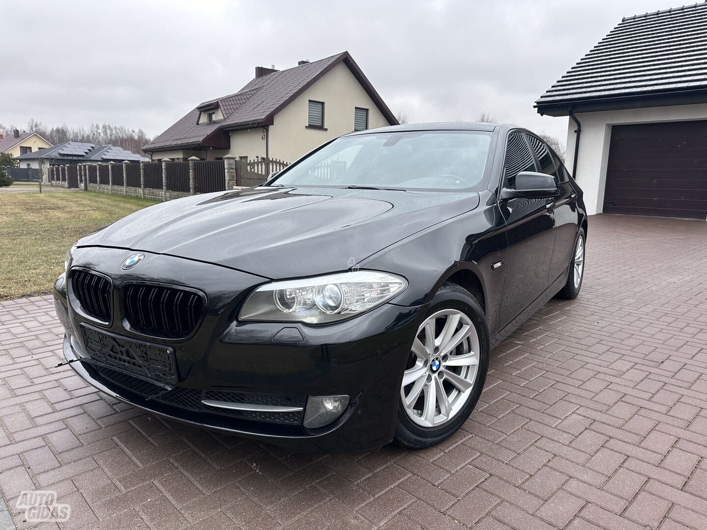 Bmw 520 2013 y Sedan